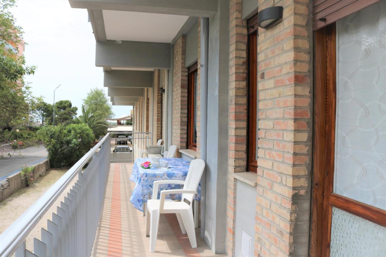 Ca' Laurana Apartment Bibione Luaran gambar
