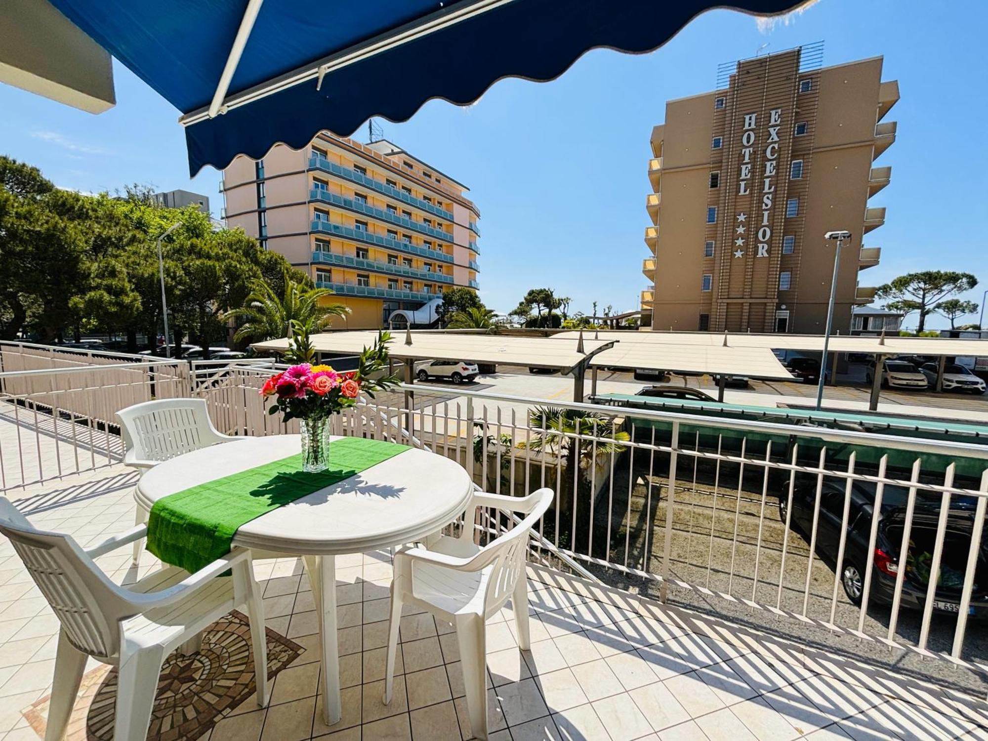 Ca' Laurana Apartment Bibione Luaran gambar
